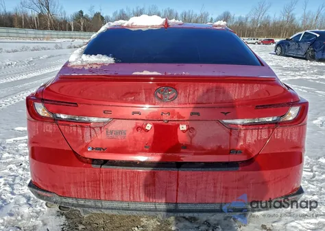 2025 Toyota Camry Xse z USA, uszkodzony, nr VIN 4T1DAACKXSU098138